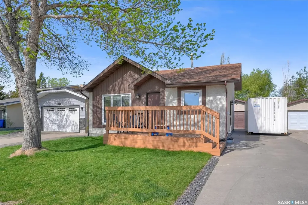 1114 Bayda Crescent Regina SK S4N 6Y6