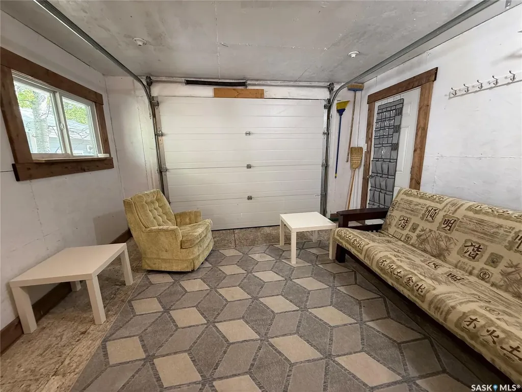 119 Zimmer Crescent Three Lakes Rm No. 400 SK S0K 2J0