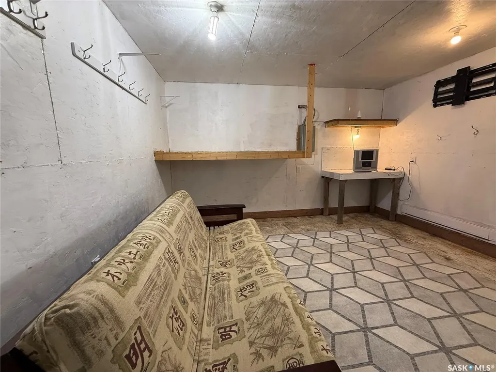 119 Zimmer Crescent Three Lakes Rm No. 400 SK S0K 2J0