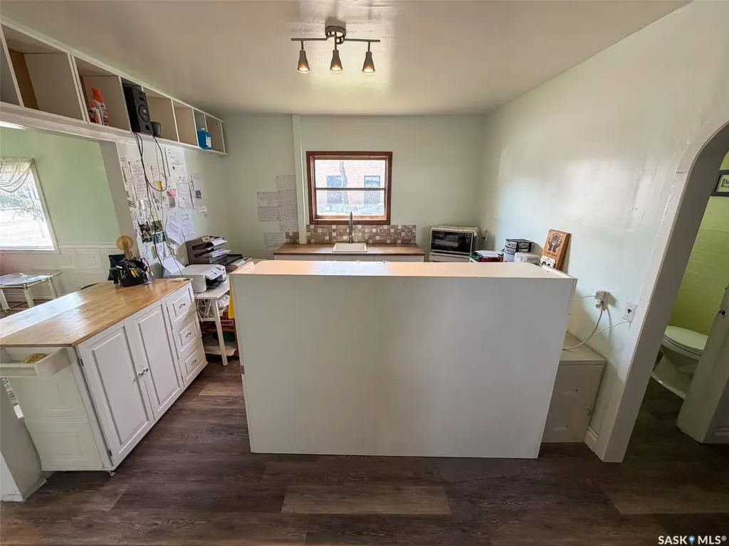 505 Centre Street Shaunavon SK S0N 2M0