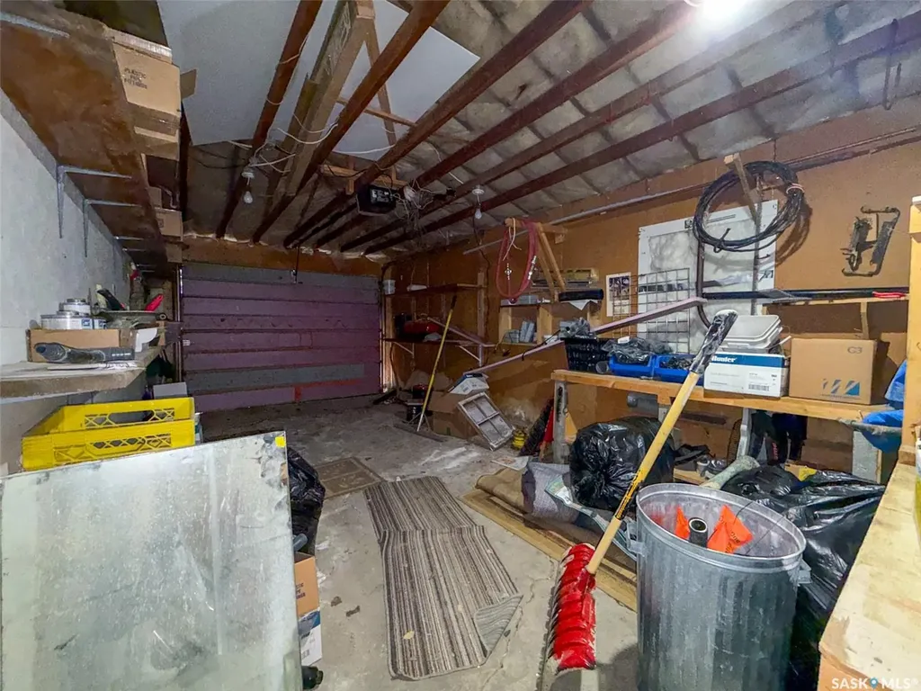 505 Centre Street Shaunavon SK S0N 2M0