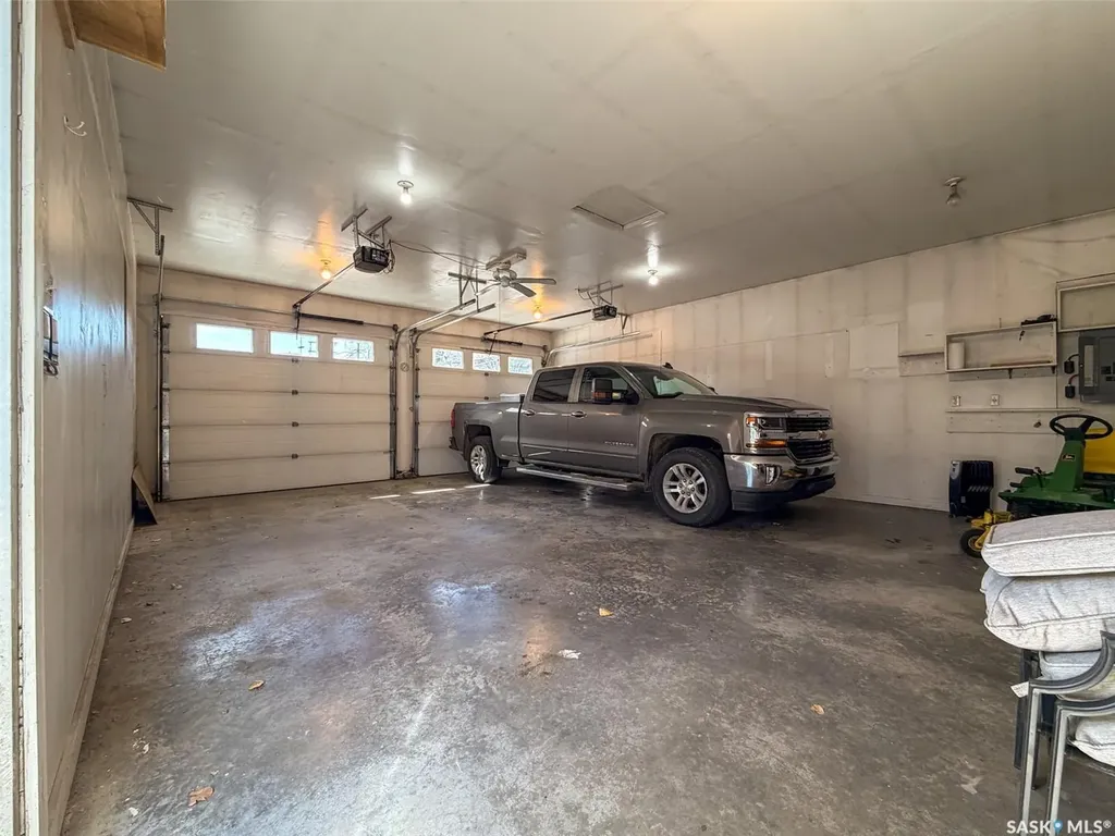 505 Centre Street Shaunavon SK S0N 2M0