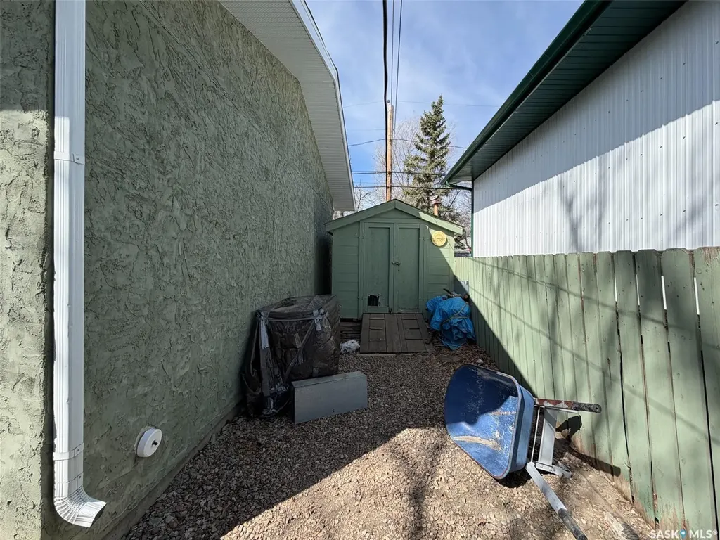 505 Centre Street Shaunavon SK S0N 2M0