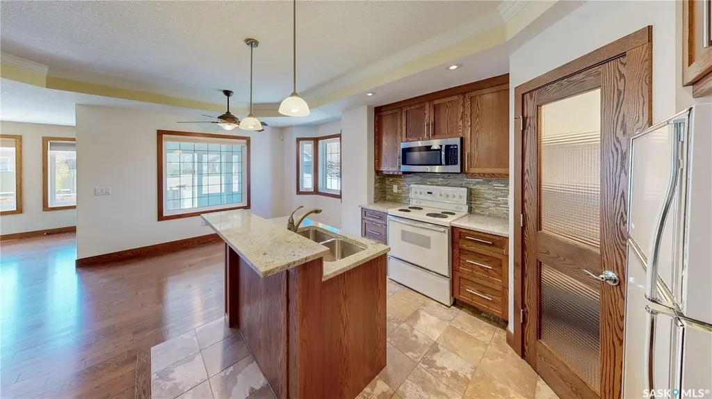 8018 Fairways West Drive Regina SK S4Y 0A5