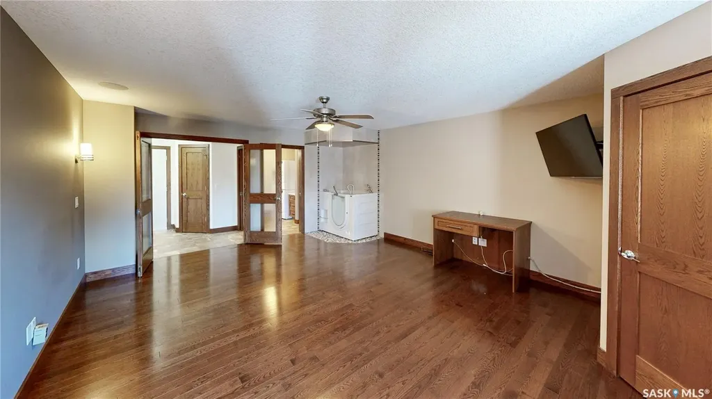 8018 Fairways West Drive Regina SK S4Y 0A5