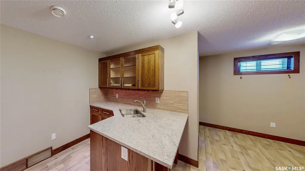 8018 Fairways West Drive Regina SK S4Y 0A5