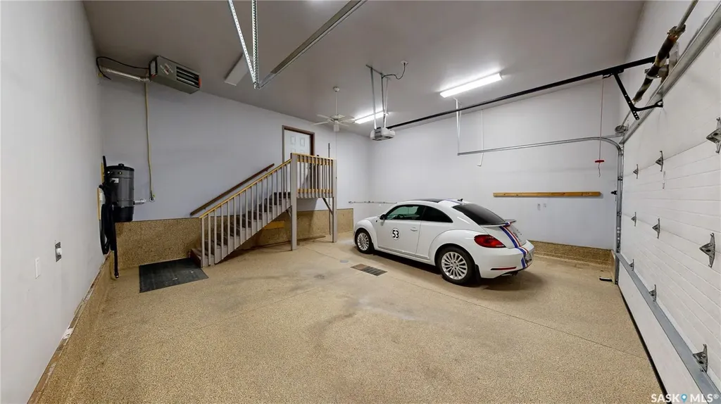 8018 Fairways West Drive Regina SK S4Y 0A5
