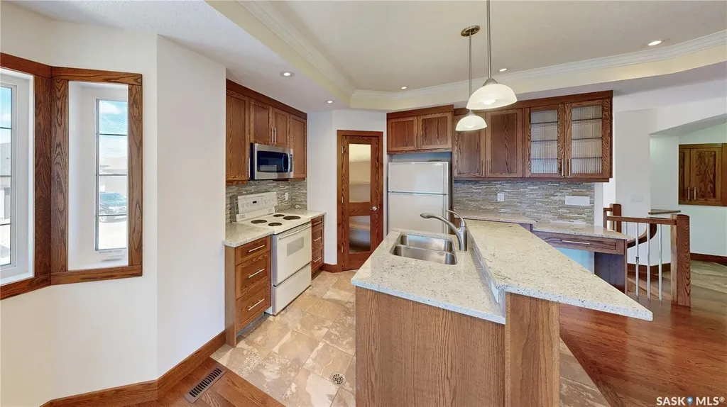 8018 Fairways West Drive Regina SK S4Y 0A5