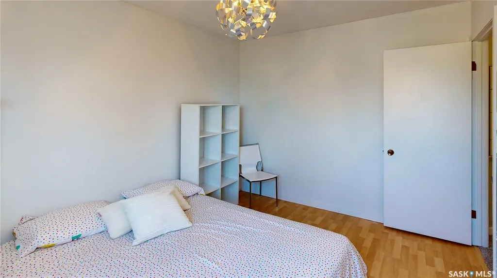 3054 Reves Road Regina SK S4V 1Y6