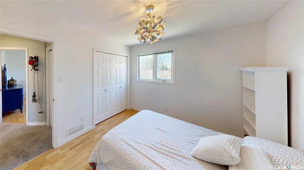 3054 Reves Road Regina SK S4V 1Y6