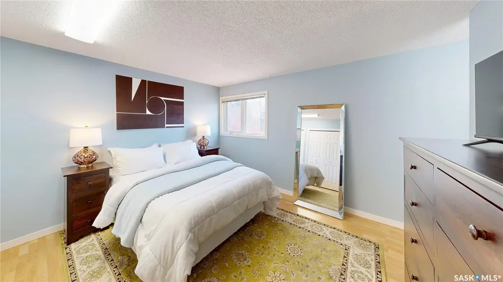 3054 Reves Road Regina SK S4V 1Y6