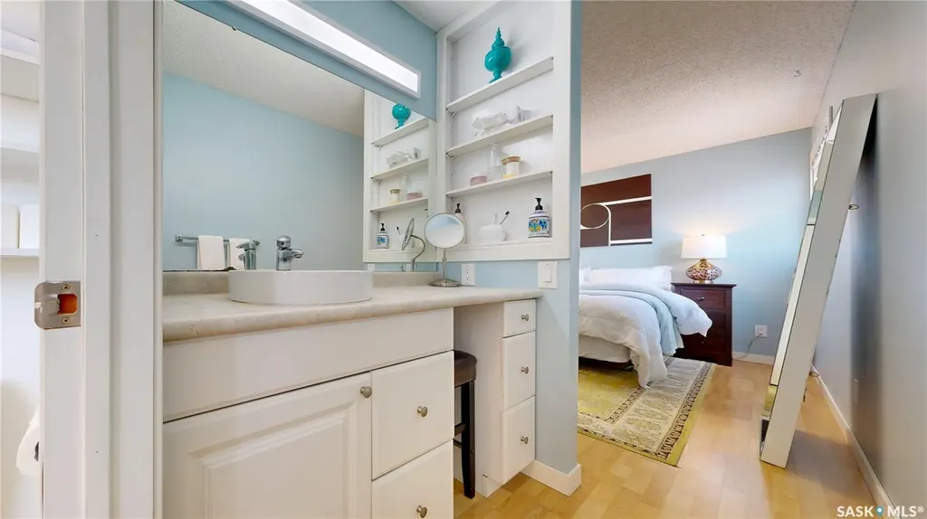 3054 Reves Road Regina SK S4V 1Y6
