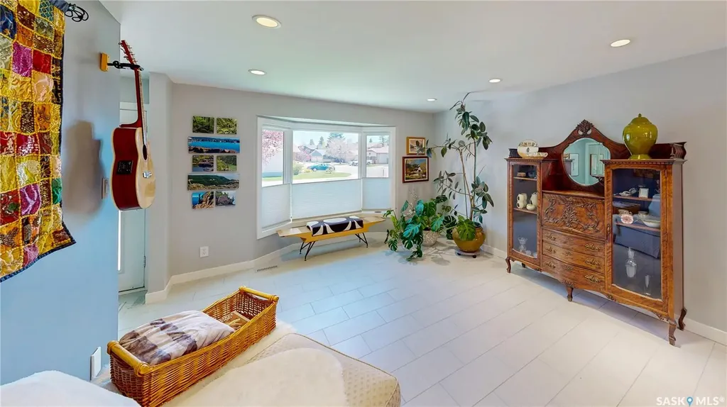 3054 Reves Road Regina SK S4V 1Y6