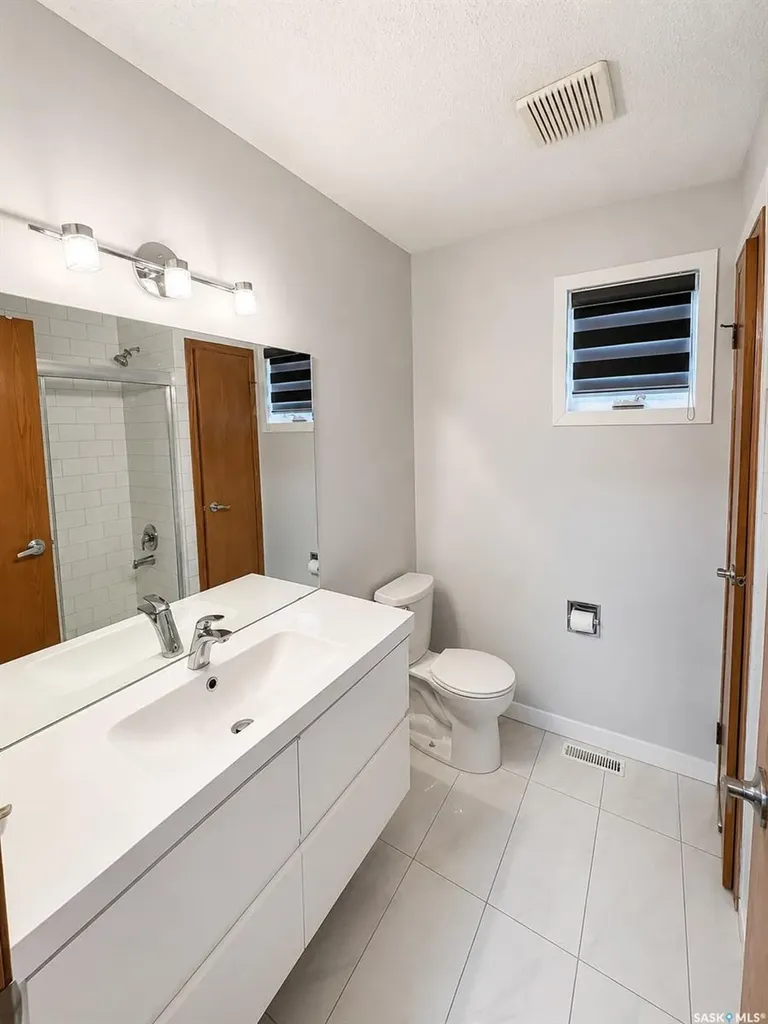 458 Wakaw Court Saskatoon SK S7J 4H4