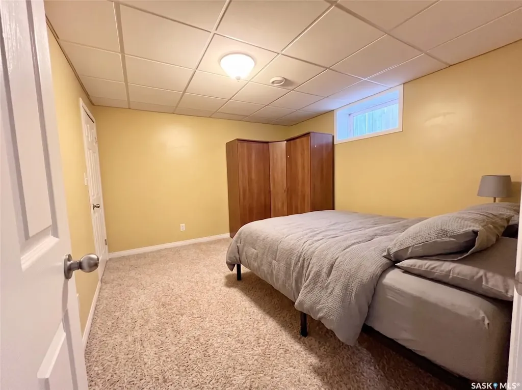 3150 3rd Avenue E Prince Albert SK S6V 8E7