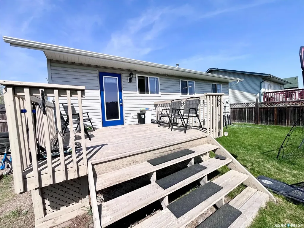 3150 3rd Avenue E Prince Albert SK S6V 8E7