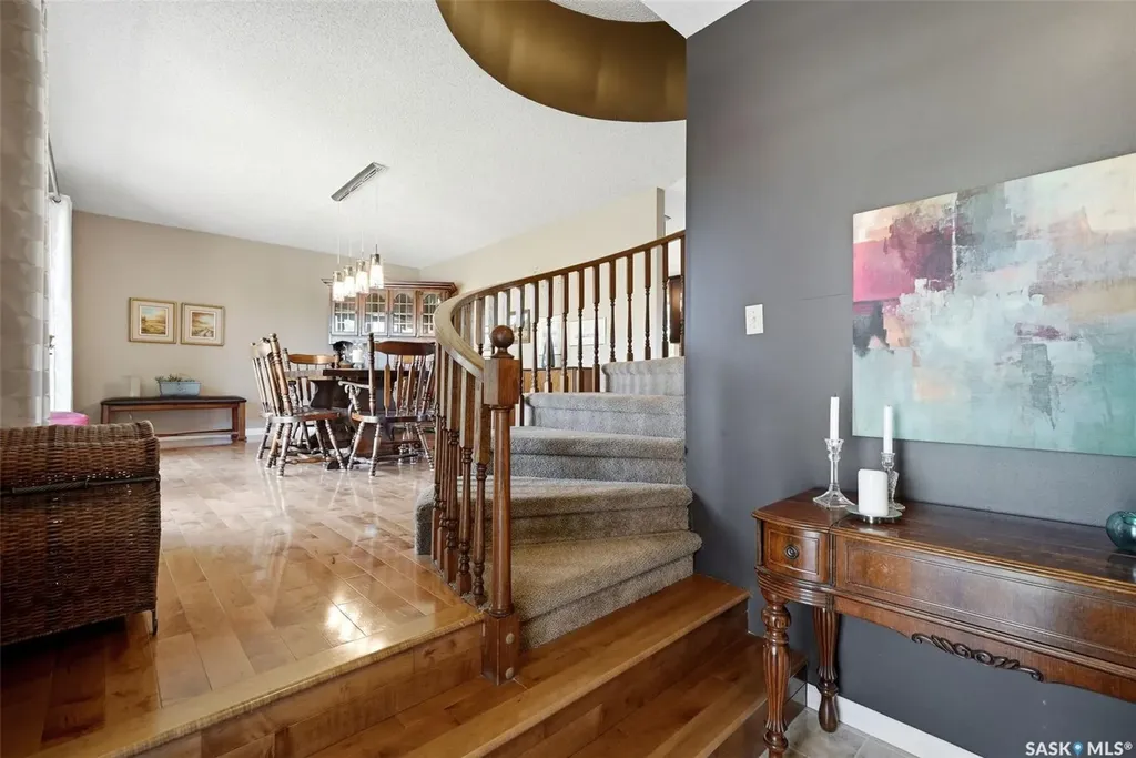 27 Cowie Road Regina SK S4S 6S2
