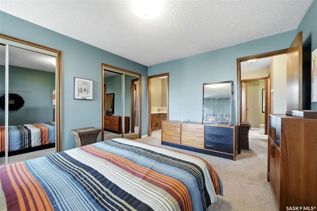 27 Cowie Road Regina SK S4S 6S2