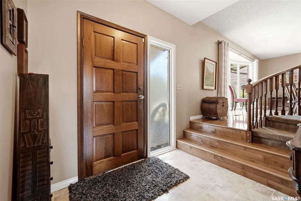 27 Cowie Road Regina SK S4S 6S2