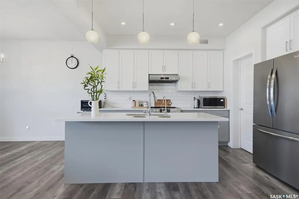 259 Skopik Crescent Saskatoon SK S7V 0N4