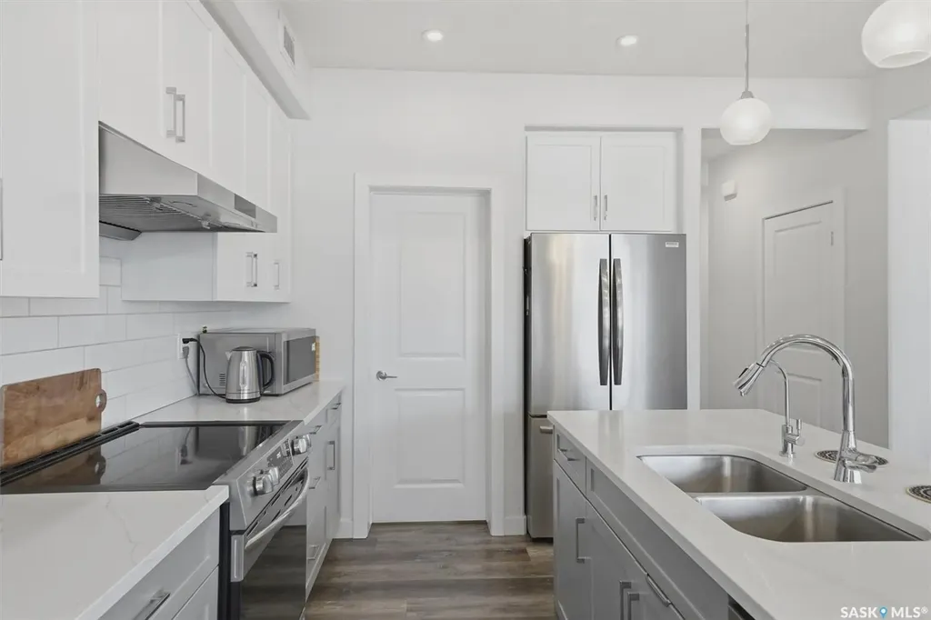 259 Skopik Crescent Saskatoon SK S7V 0N4