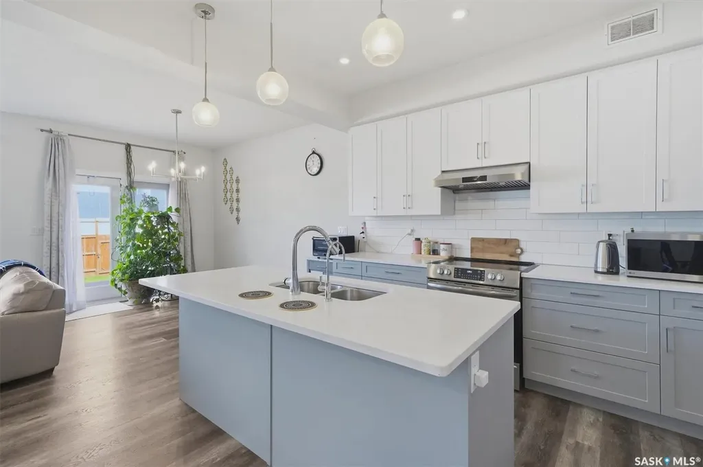 259 Skopik Crescent Saskatoon SK S7V 0N4