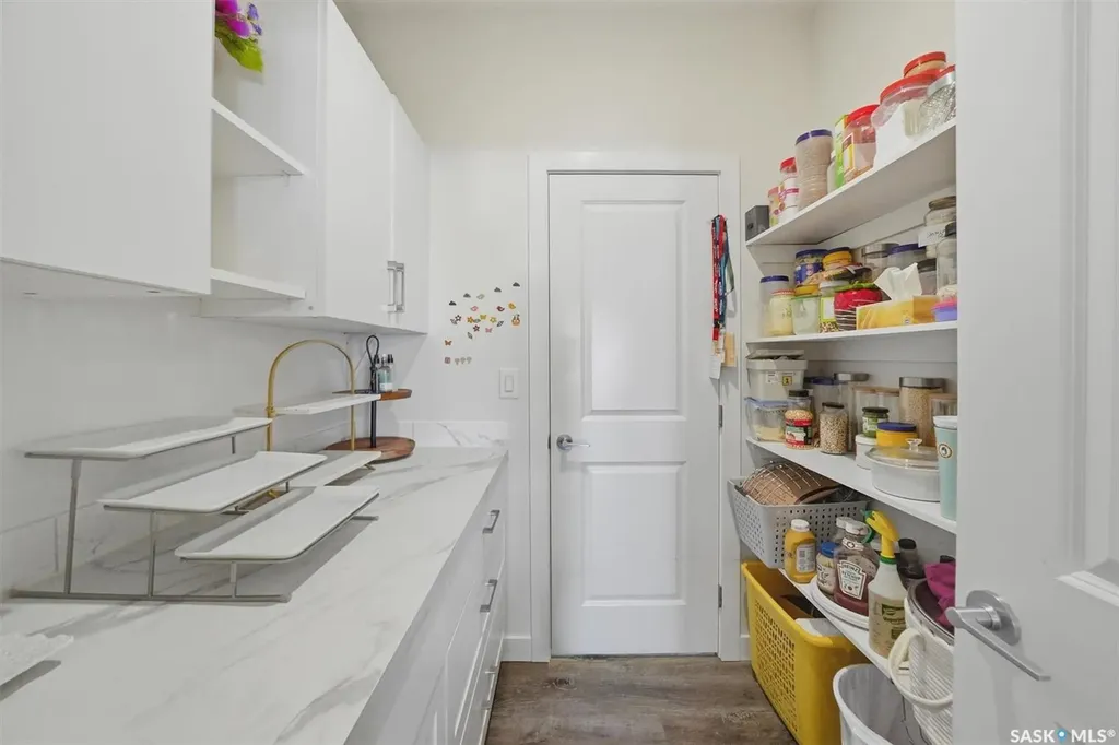 259 Skopik Crescent Saskatoon SK S7V 0N4