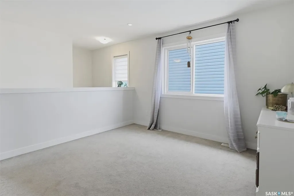259 Skopik Crescent Saskatoon SK S7V 0N4