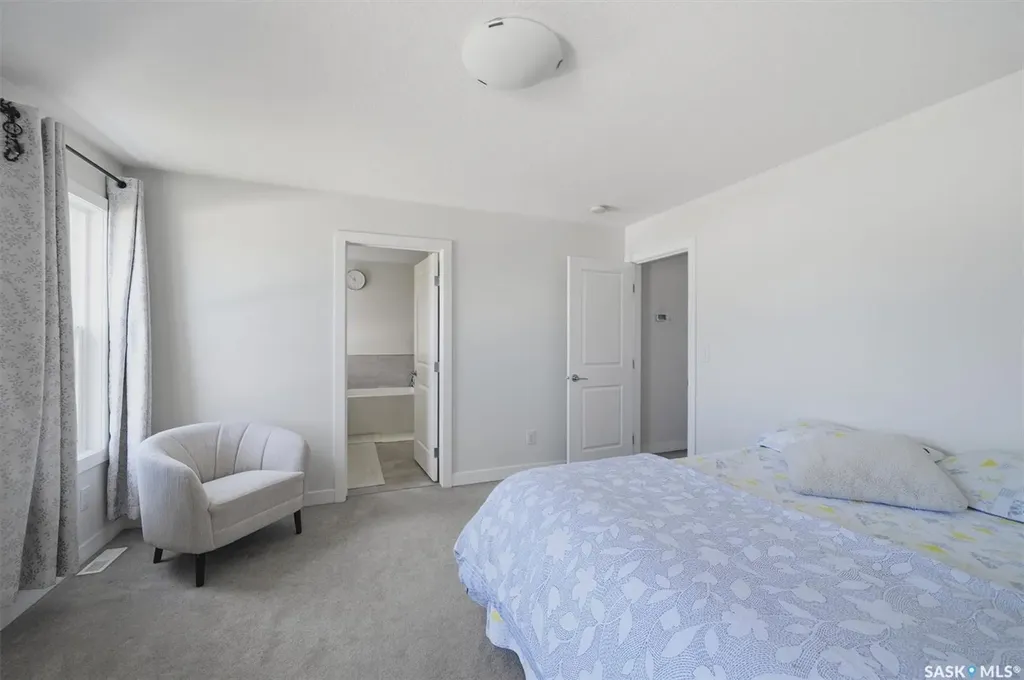 259 Skopik Crescent Saskatoon SK S7V 0N4