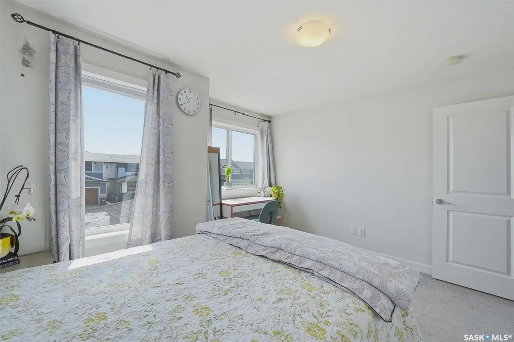 259 Skopik Crescent Saskatoon SK S7V 0N4