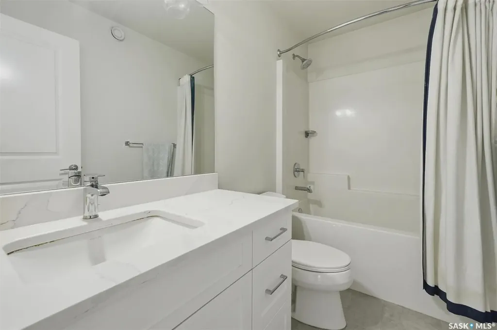 259 Skopik Crescent Saskatoon SK S7V 0N4