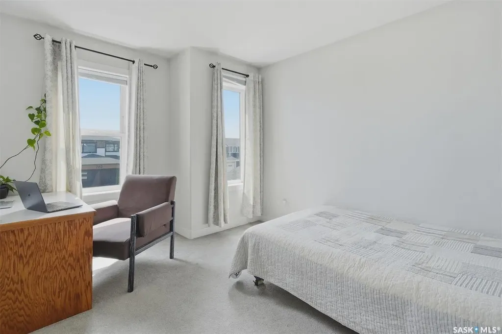 259 Skopik Crescent Saskatoon SK S7V 0N4