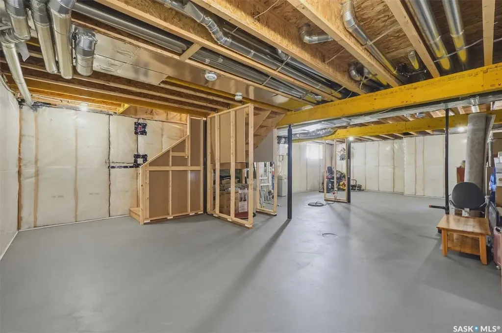 259 Skopik Crescent Saskatoon SK S7V 0N4