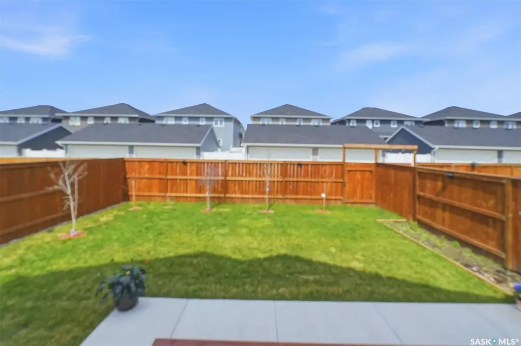 259 Skopik Crescent Saskatoon SK S7V 0N4