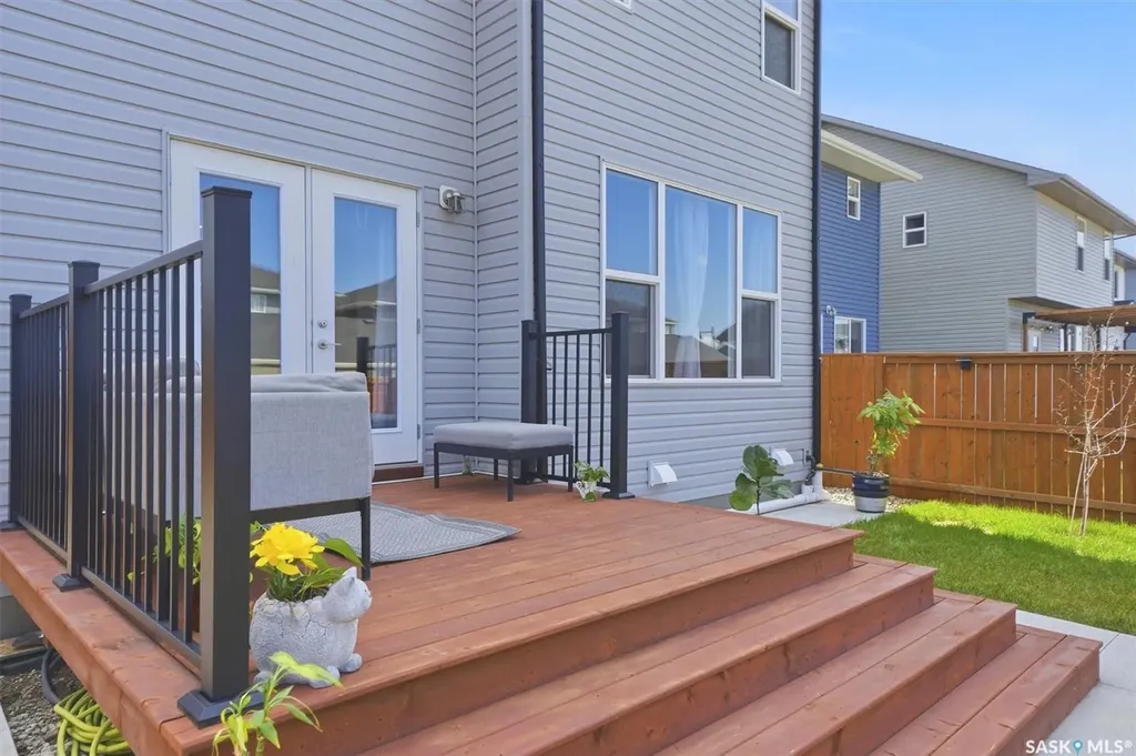 259 Skopik Crescent Saskatoon SK S7V 0N4