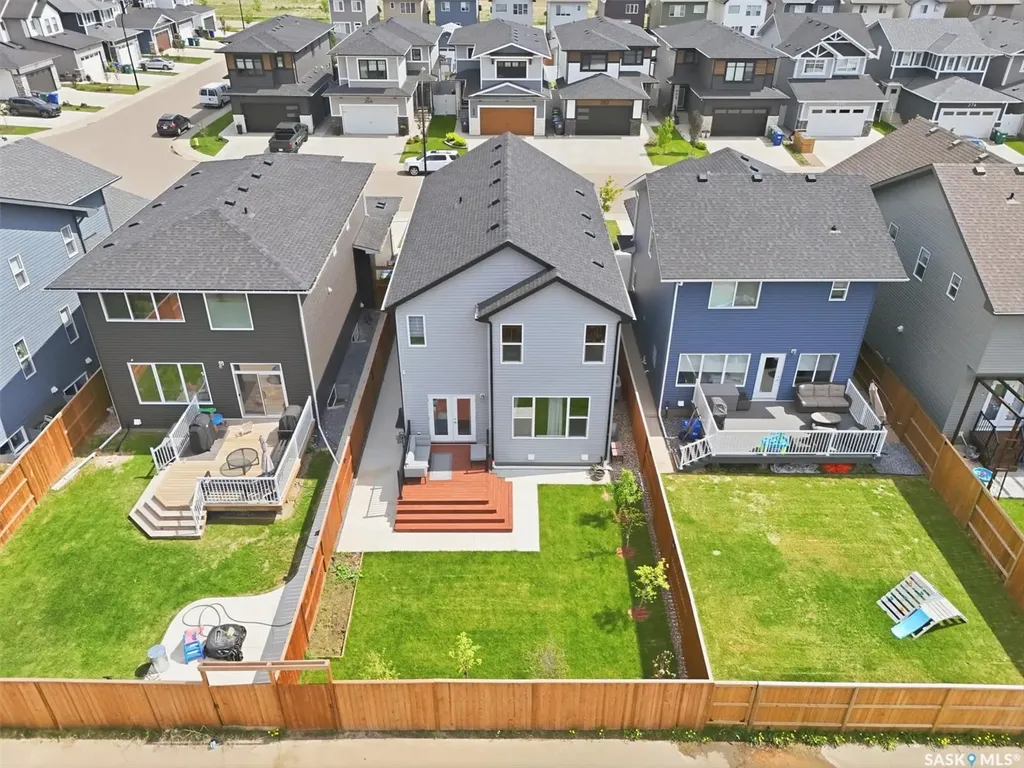 259 Skopik Crescent Saskatoon SK S7V 0N4