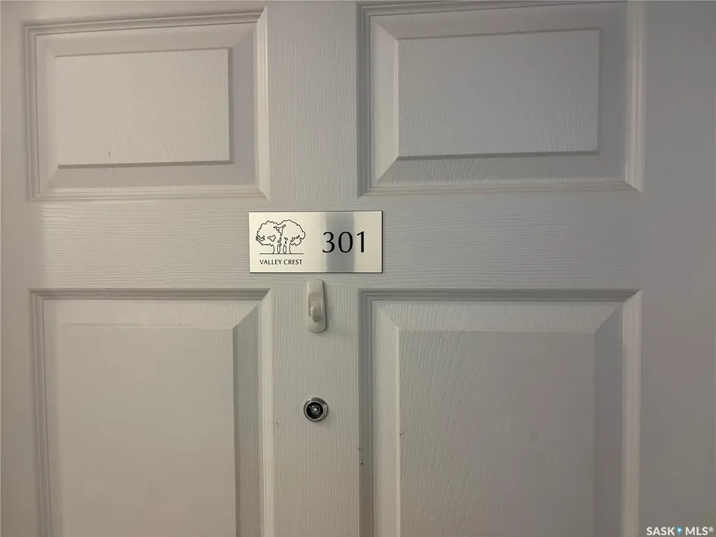 1601 1st Street Estevan SK S4A 2X4