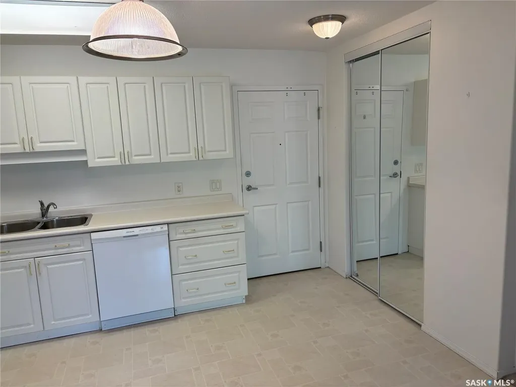 1601 1st Street Estevan SK S4A 2X4