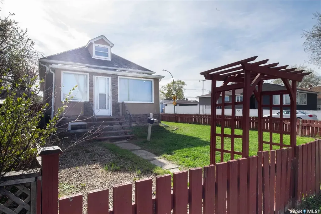 1077 Broder Street Regina SK S4N 3P8