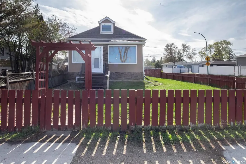 1077 Broder Street Regina SK S4N 3P8