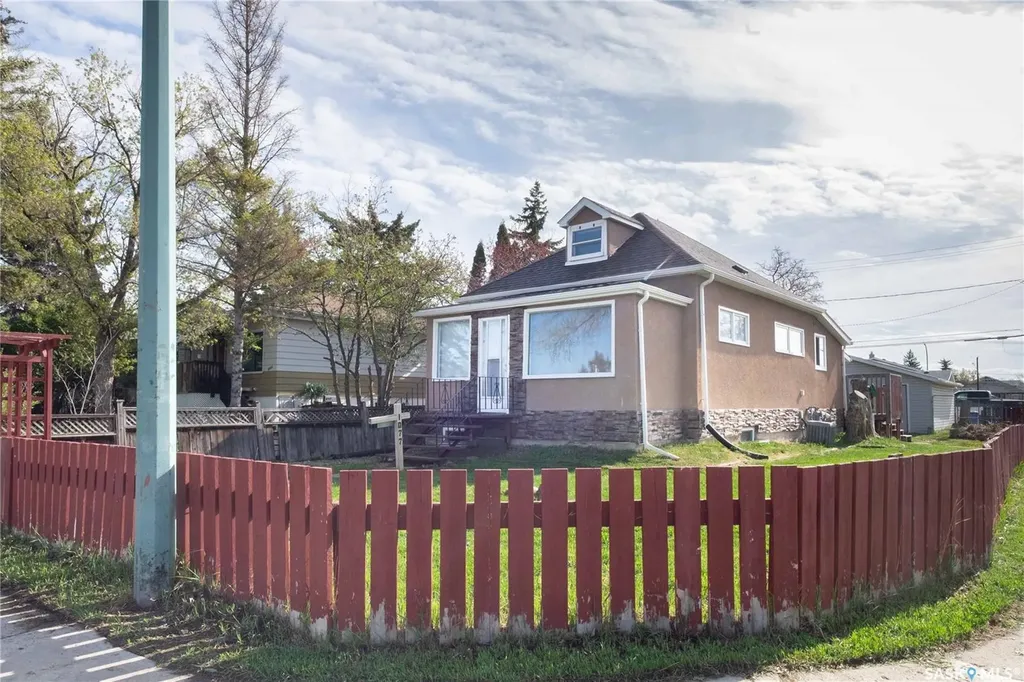 1077 Broder Street Regina SK S4N 3P8