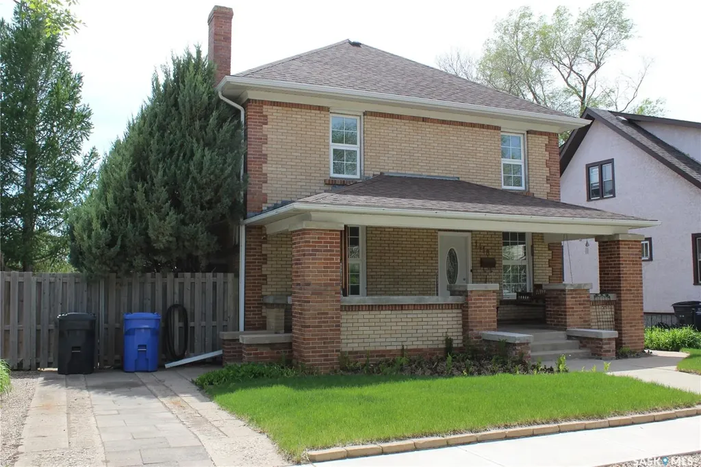1418 2nd Street Estevan SK S4A 0M6