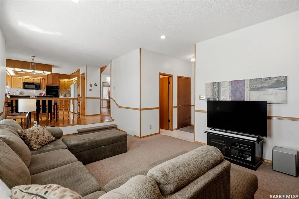 2447 Swayze Crescent Regina SK S4V 1A4
