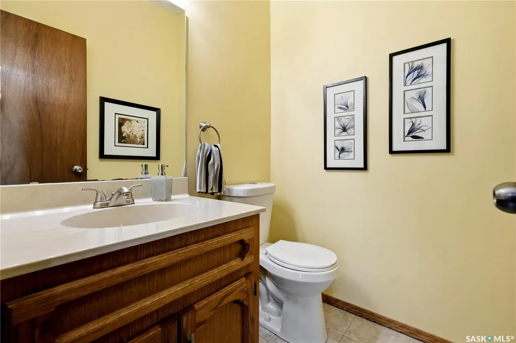 2447 Swayze Crescent Regina SK S4V 1A4