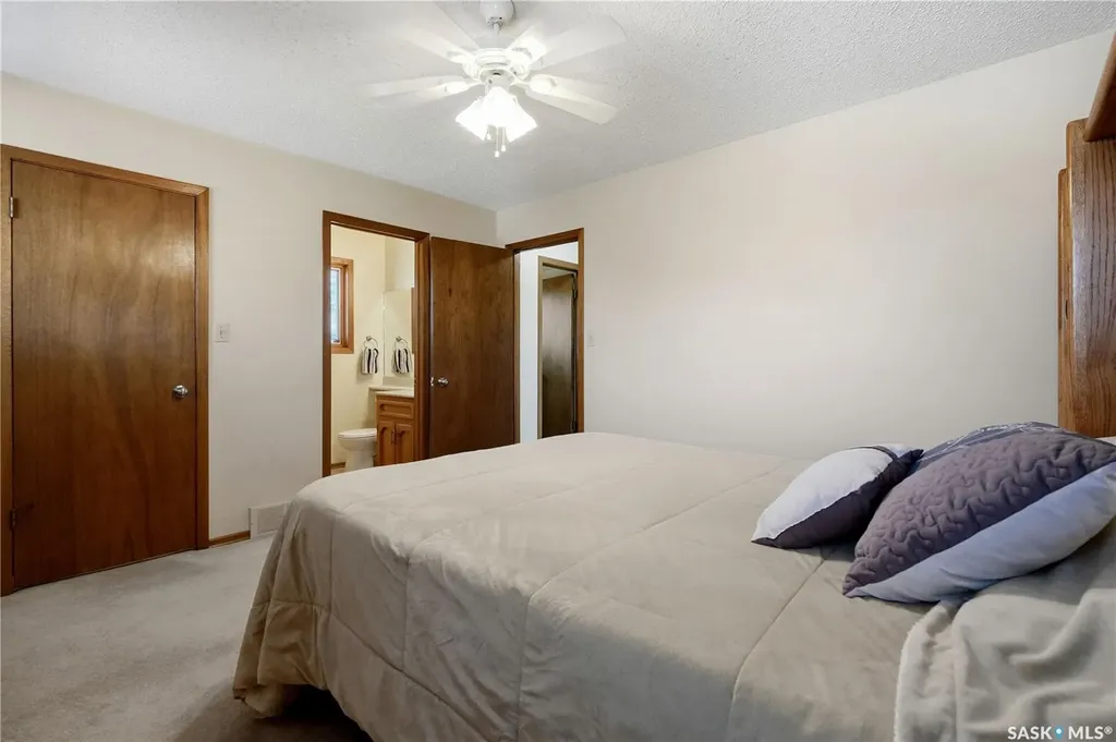 2447 Swayze Crescent Regina SK S4V 1A4