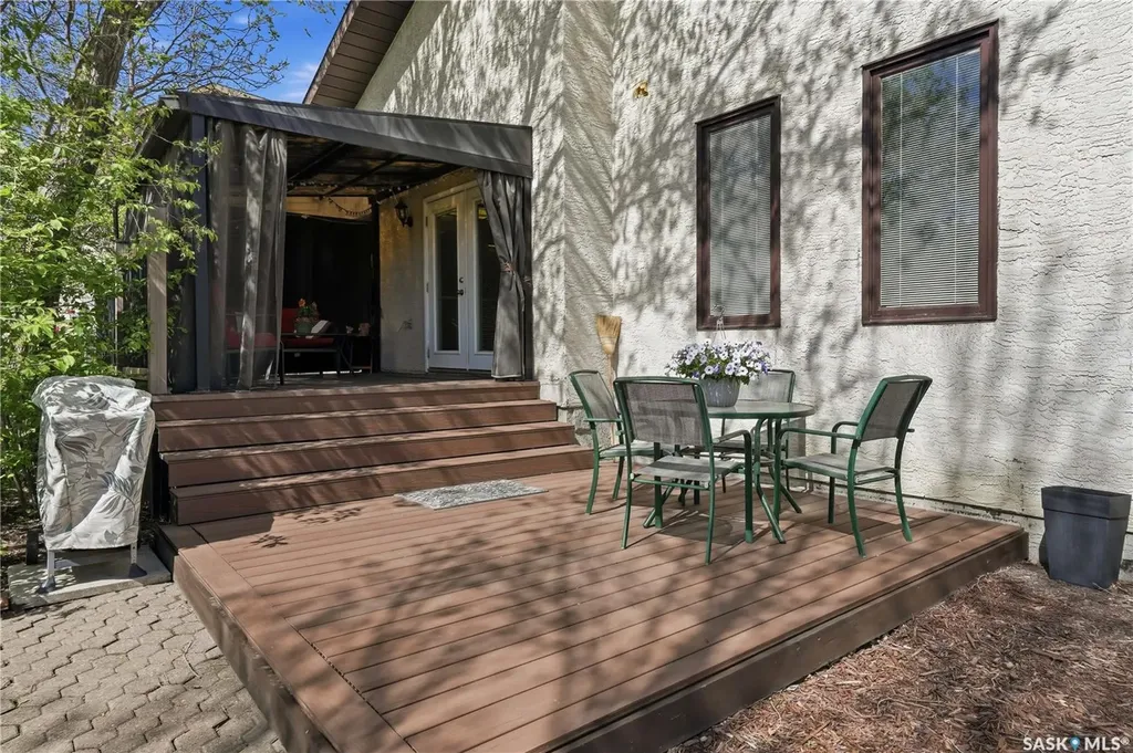2447 Swayze Crescent Regina SK S4V 1A4