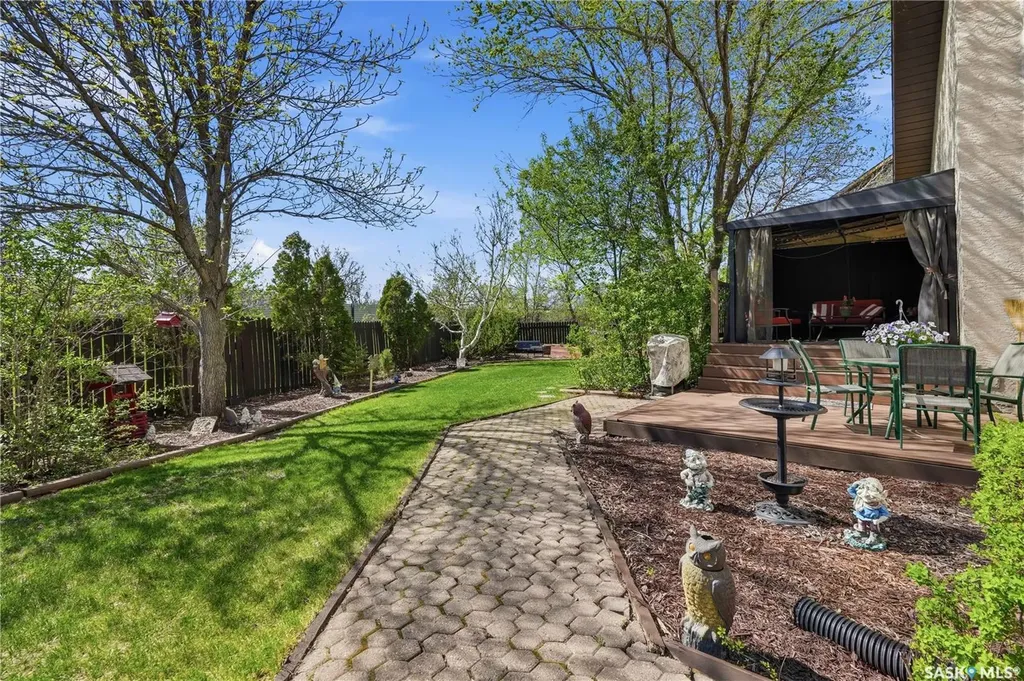 2447 Swayze Crescent Regina SK S4V 1A4