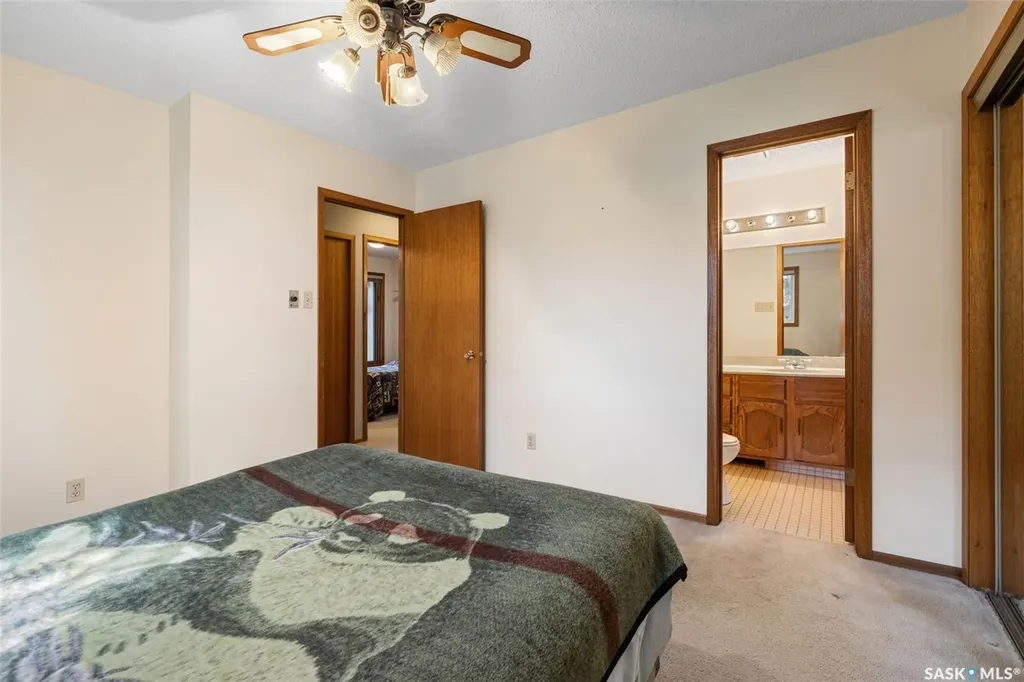 287 Rogers Road Regina SK S4S 7C5
