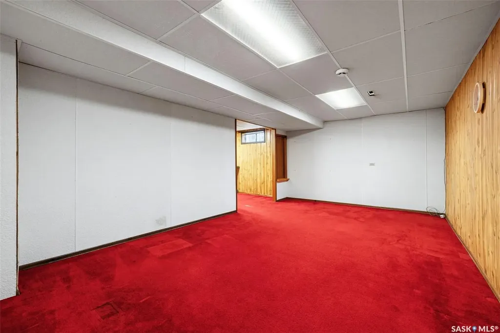 287 Rogers Road Regina SK S4S 7C5