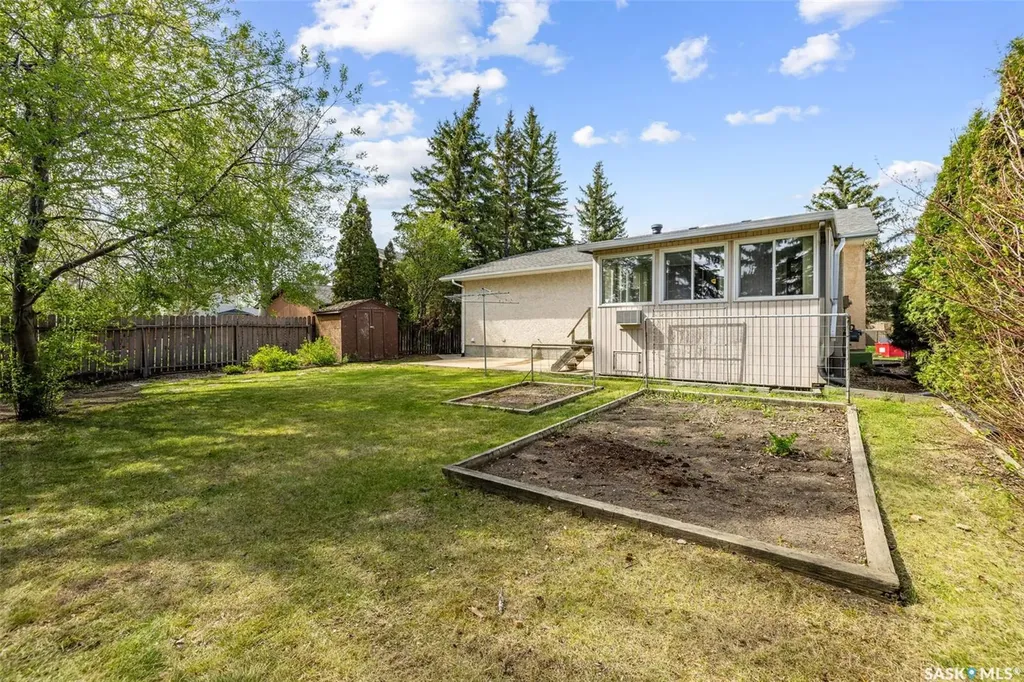 287 Rogers Road Regina SK S4S 7C5